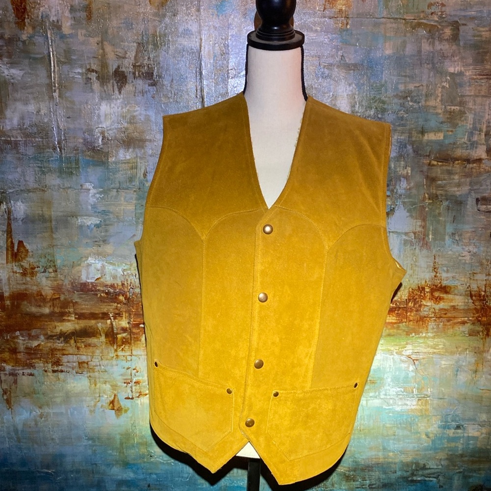 PIONEER WEAR Sherpa lined leather vest‎
